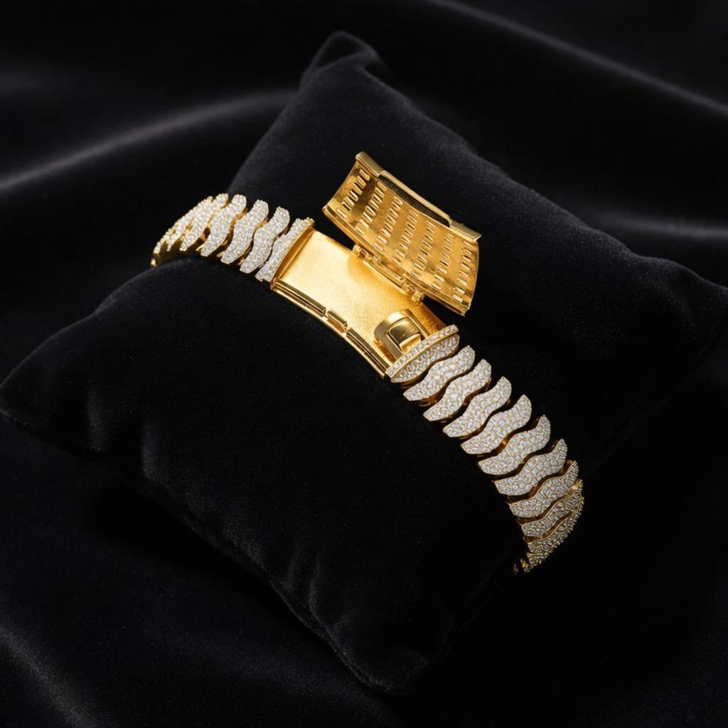 21mm Iced out Millipede Miami Cuban Link 8 Inch Bracelet