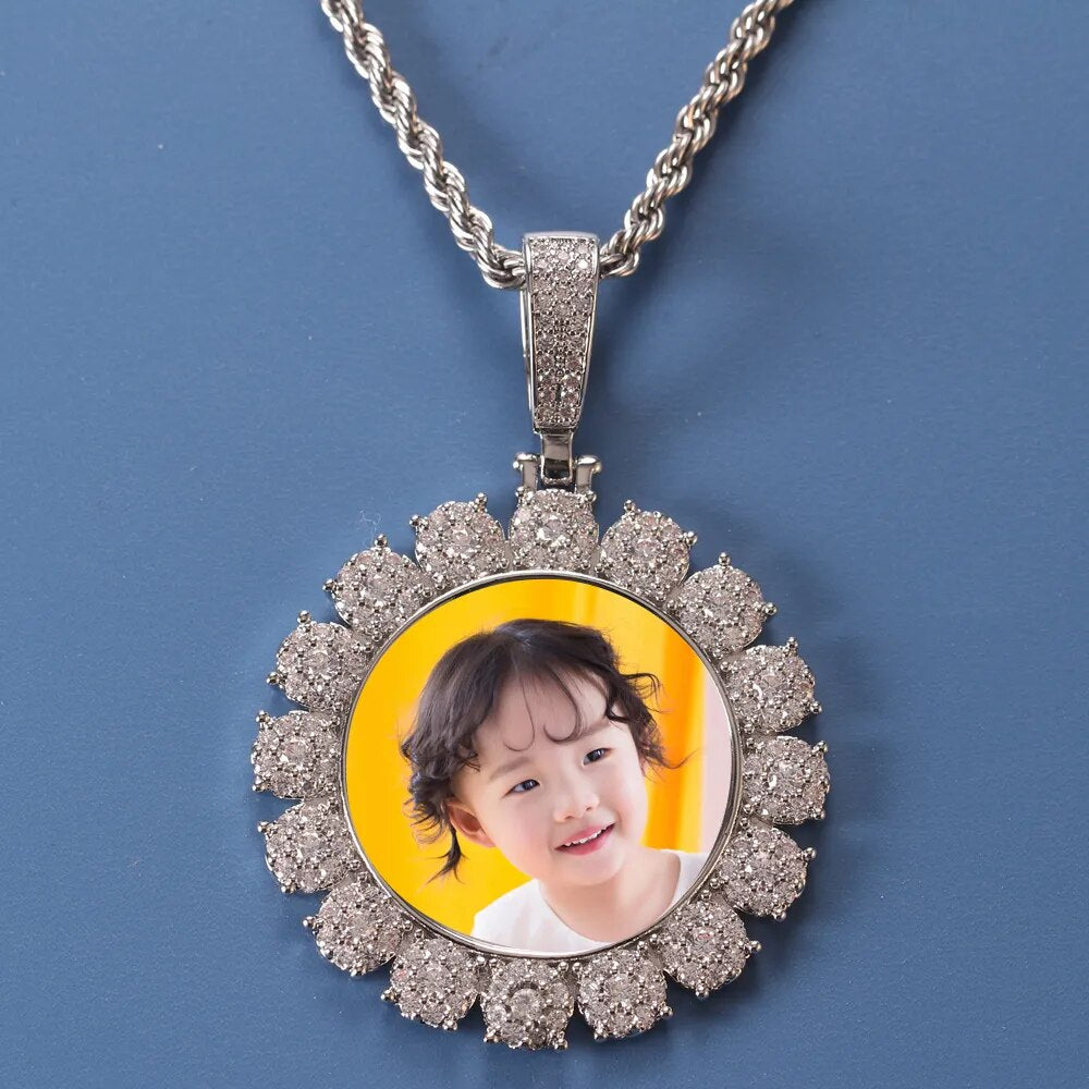 Iced Out Picture Pendant with Flower Bezel for Men & Women