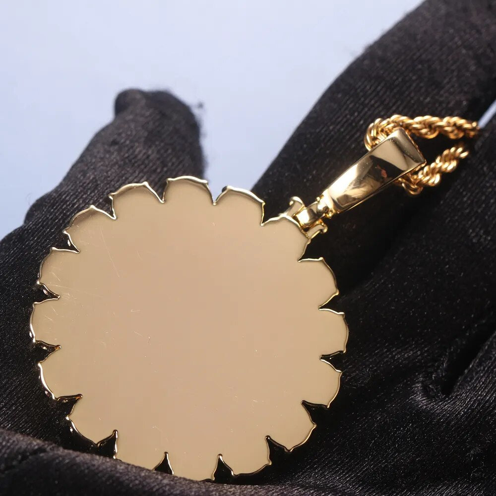 Iced Out Picture Pendant with Flower Bezel for Men & Women