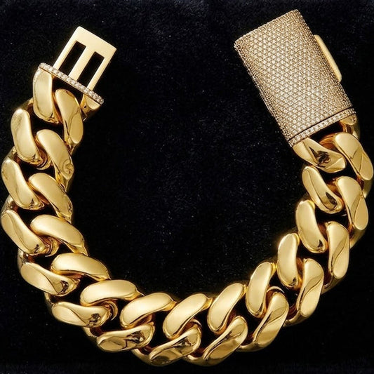 8.5 inch Cuban Miami Link Iced Out Clasp Bracelet